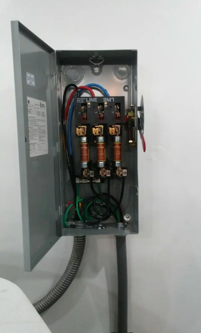 Three-phase disconnect switch installed for Electrical Wiring & Rewiring in Long Beach